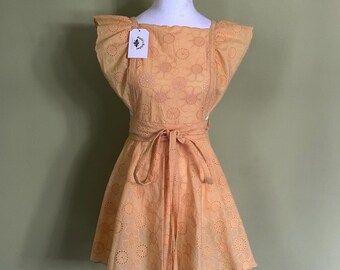 Yellow Eyelet Vintage Style Apron With Ruffled Sleeves