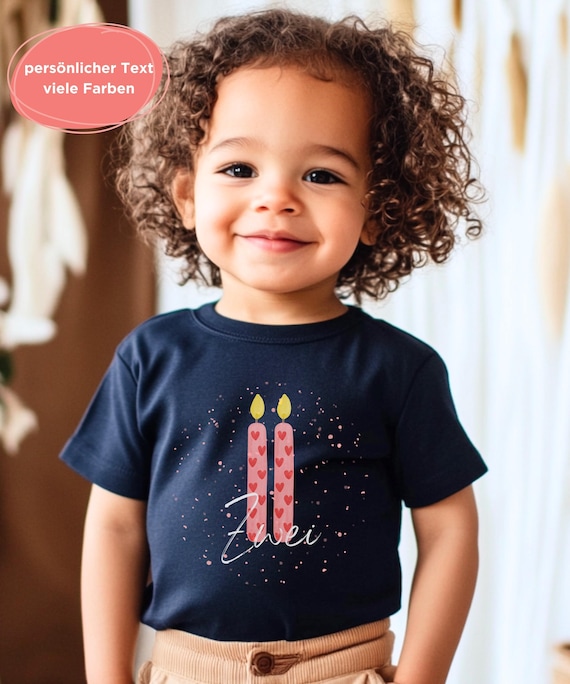 Geburtstagsshirt 2 | 2 Geburtstag Shirt mit Name personalisiert | Kinder T-Shirt oder Pullover als Geschenk zum Geburtstag – Herz Kerzen
