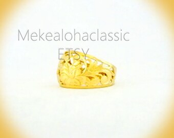 15mm Hawaiian Heirloom 14ky gold tapered design Hibiscus  flowers Black  Enamel Border or gold edge
