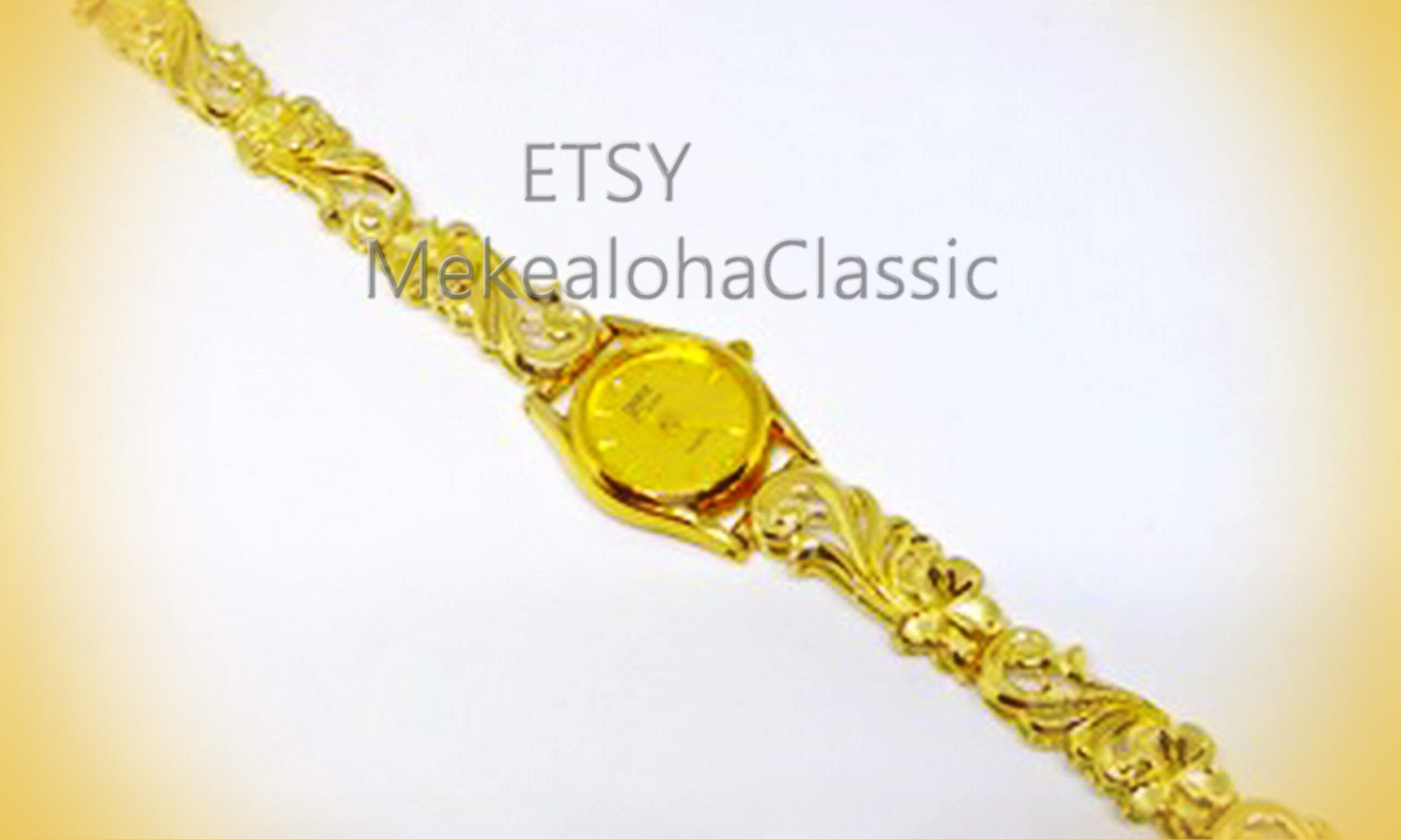Hawaiian Heirloom Seiko Bracelet Watch Round 14k Gold Hinge Bangle Watch Hawaiian Hibiscus Flower  main image 2