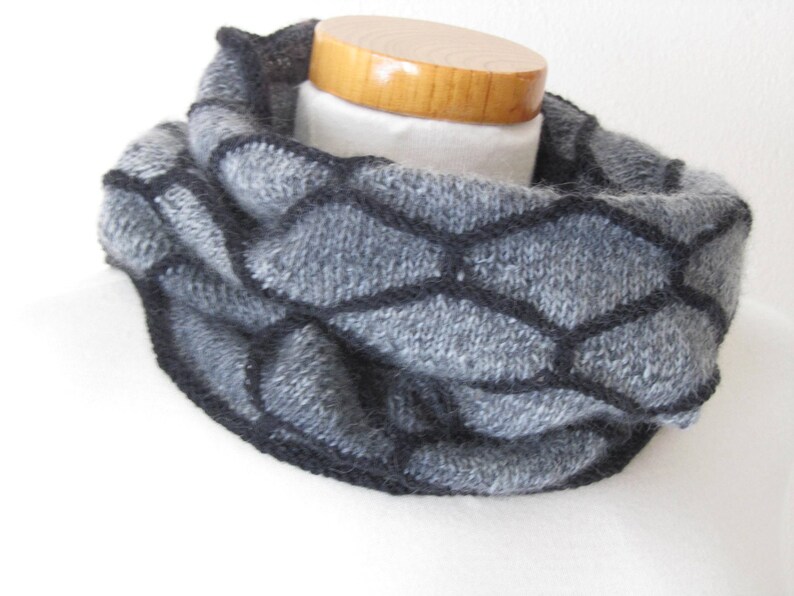 Waves Cowl, PDF Pattern image 2