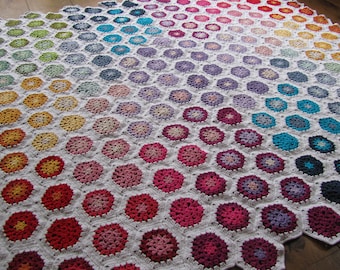 Patrón PDF de manta hexagonal con rueda de colores