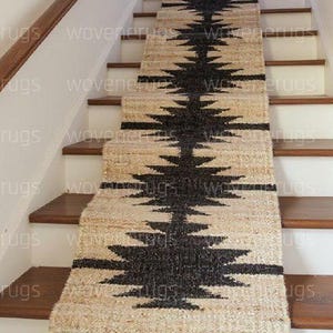 Tapis d'escalier en jute tissé à la main, motif aztèque noir, longueur personnalisée
