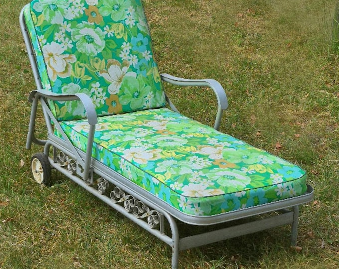 Vintage Adjustable Aluminum Chaise Lounge Recliner 1950s-60s