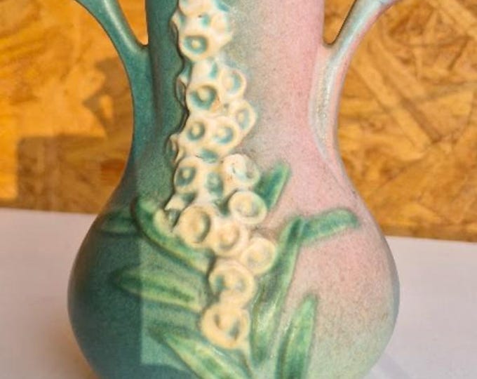 1940s Roseville Pottery Foxglove Vase