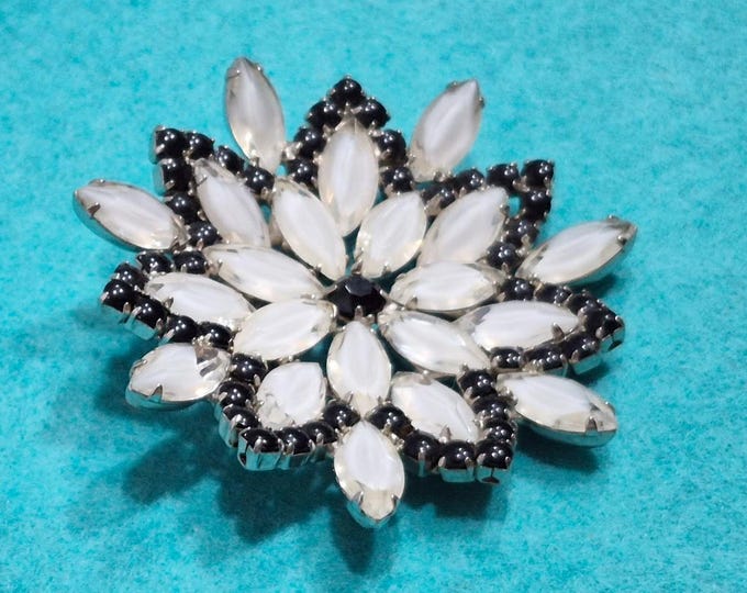Vintage Black and White Milk Glass Floral Brooch Pin