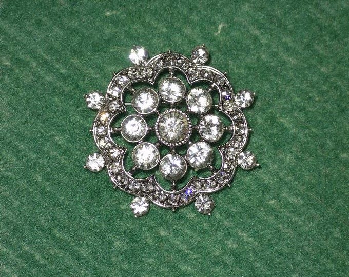 Metropolitan Museum of Art Vintage Rhinestone Brooch