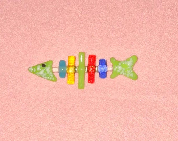 Handmade Vintage Fused Glass Fish Pin Brooch