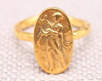 Anello della dea Artemide placcato oro in argento sterling 925 – Anello con sigillo fatto a mano in stile moneta antica, gioiello mitologico regolabile, regalo per lei