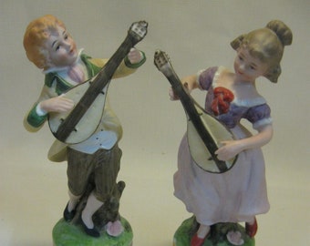 China Figurines Boy & Girl Playing Lute Guitar Hand Painted Ardalt Lewile  1950