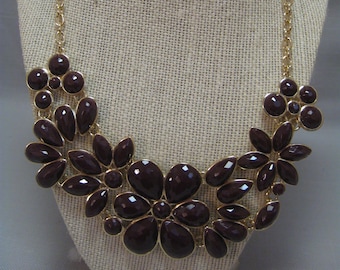 Necklace Choker Cabochon Brown Beads Tear Drips and Round Flower Design Gold Tone Chain Lobster Clasp