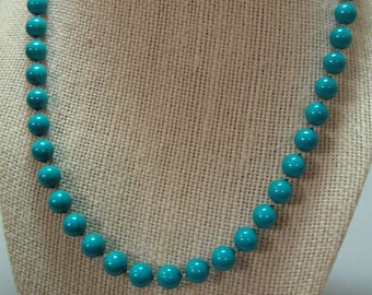 Necklace Choker Green Turquoise Tone Beads Hand Knotted 18 1/2 Length Lobster Clasp