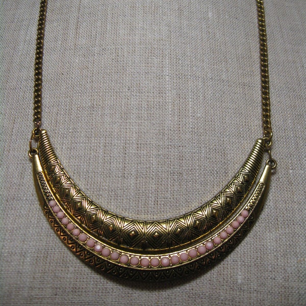 Necklace Cleopatra Style Double Pendant Gold Tone Emboss Diamond Shape Pink Beads Lobster Clasp Chain Gold Tone Not Sign