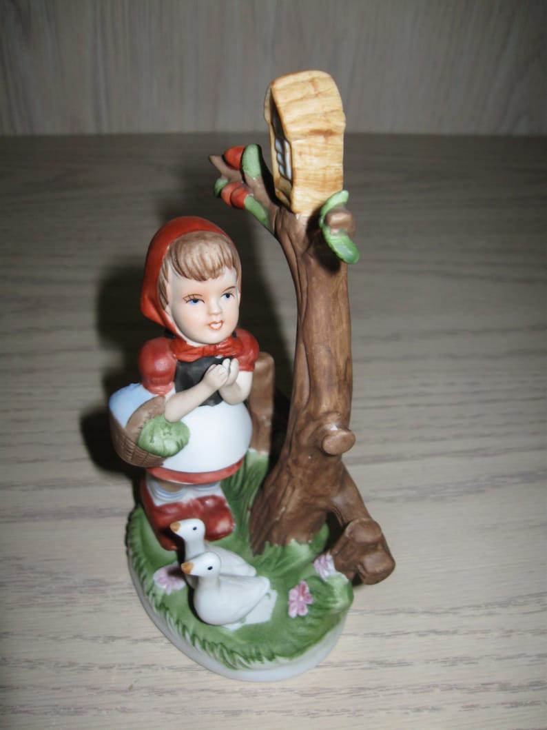 Ceramic Statue Figurine Girl With Ducks Standing By Bird House 1950-1960 image 2