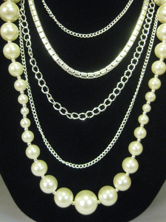 Necklace Multi Size White Faux Pearls 4 Silver To… - image 4