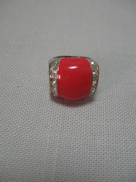 Finger Ring Silver Tone Open Side Square Red Orang