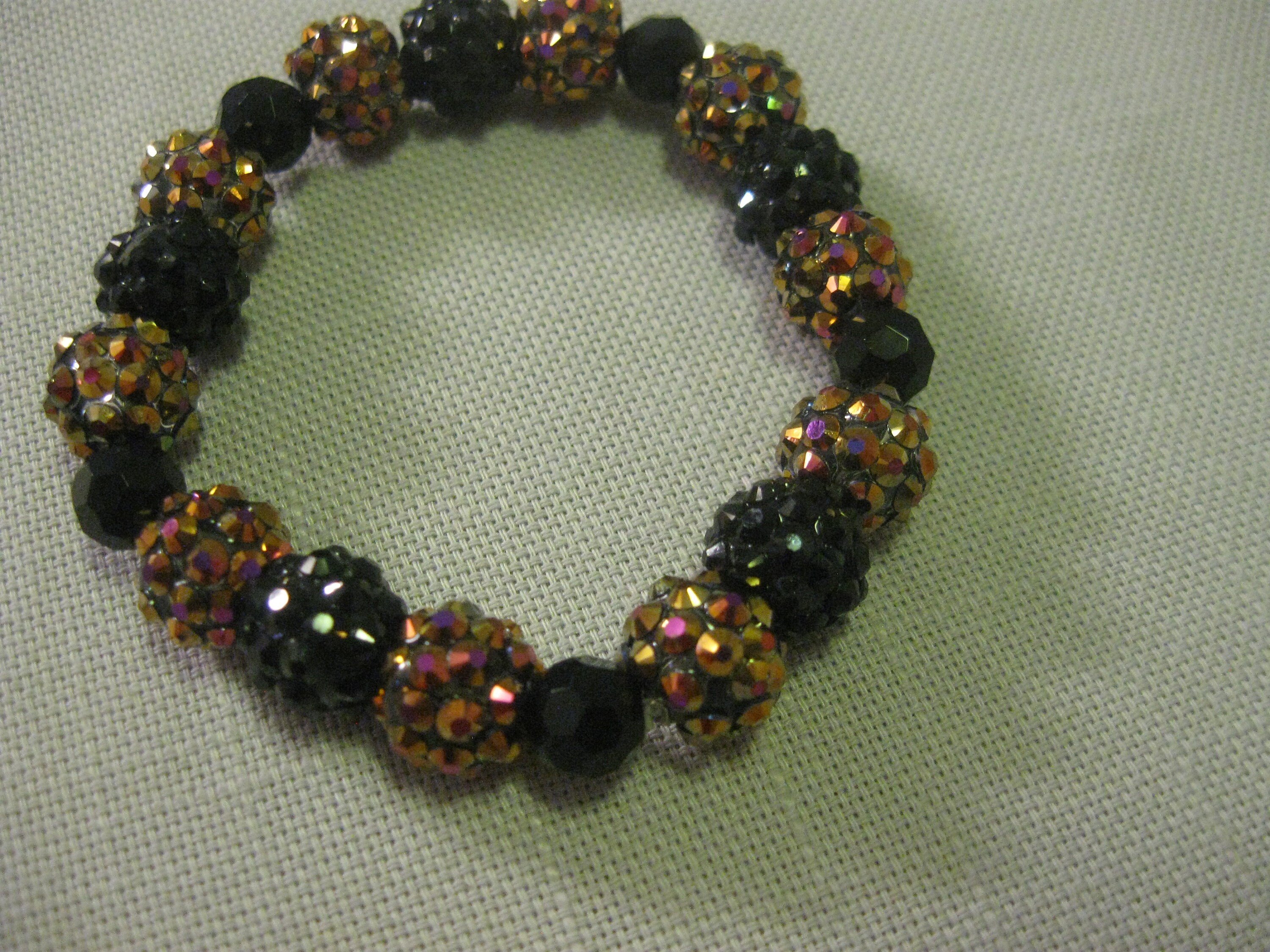 Bracelet Shamballa Ailes Avec Strass - Couleur Orange Vibrant - Neuf Avec Étiquettes
