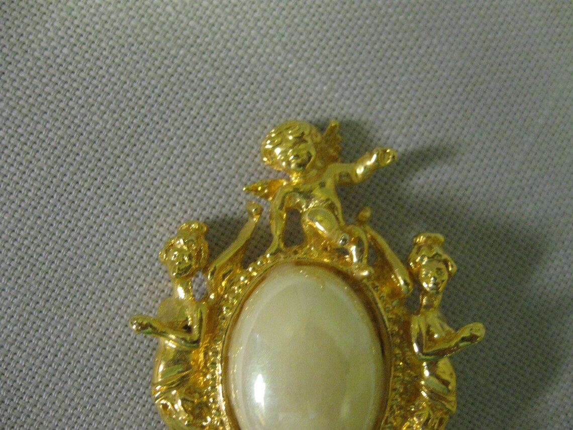 Brooch Pin Shiny Gold Tone Angel and Side Ladies Figurines Etsy