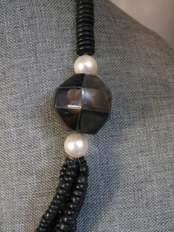 Necklace Matt Black Seed 6 Strands 4 Faux Pearls … - image 3