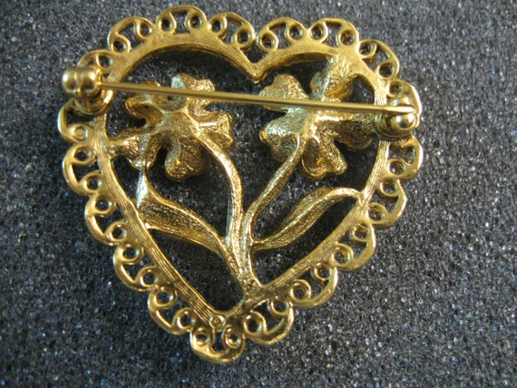 Brooch Pin Gold Tone Heart With Double Flowers Wi… - image 4