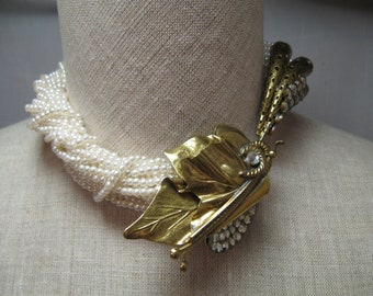 Necklace Choker Twisted Torsade 20 Strands White Faux Pearls Gold Tone Leaf Ends Clear Rhinestones Hook Clasp 1990