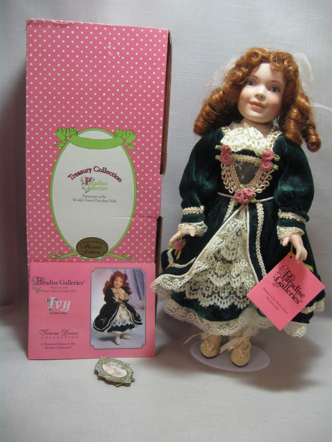 洋書 Victorian Doll Secrets Victorian doll secrets: Seeley, Mildred: 9780916809973