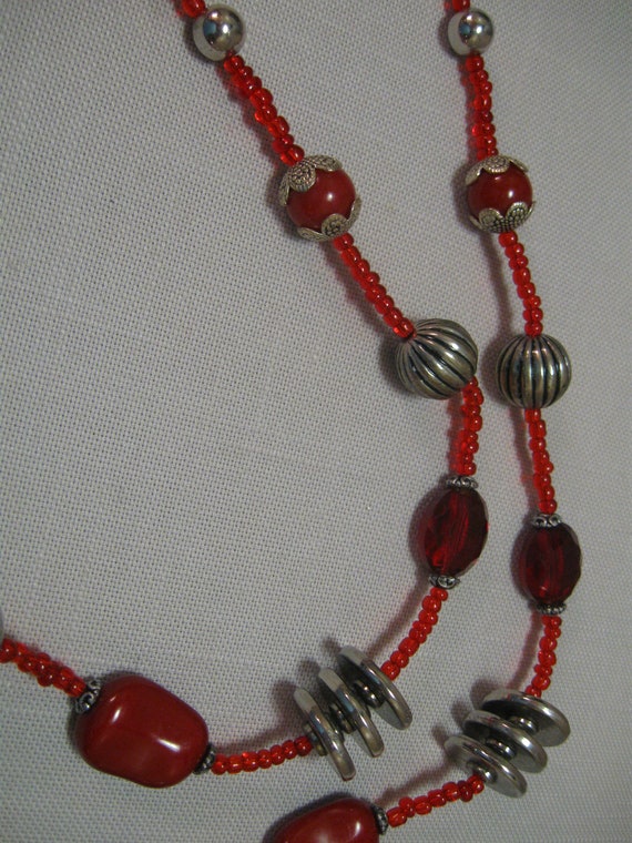 Necklace Red Beads Multi Size Silver Tone Bead Mu… - image 5