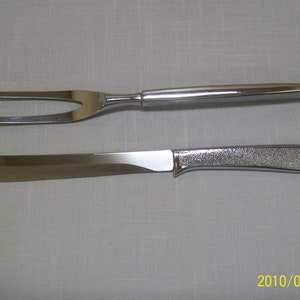 Silver Tone Roast Carving Set Knife 12&quot; Long Fork 10 1/4&quot; Long Stainless Steel USA Carvel Hall Precedent Towel Silversmiths 1980