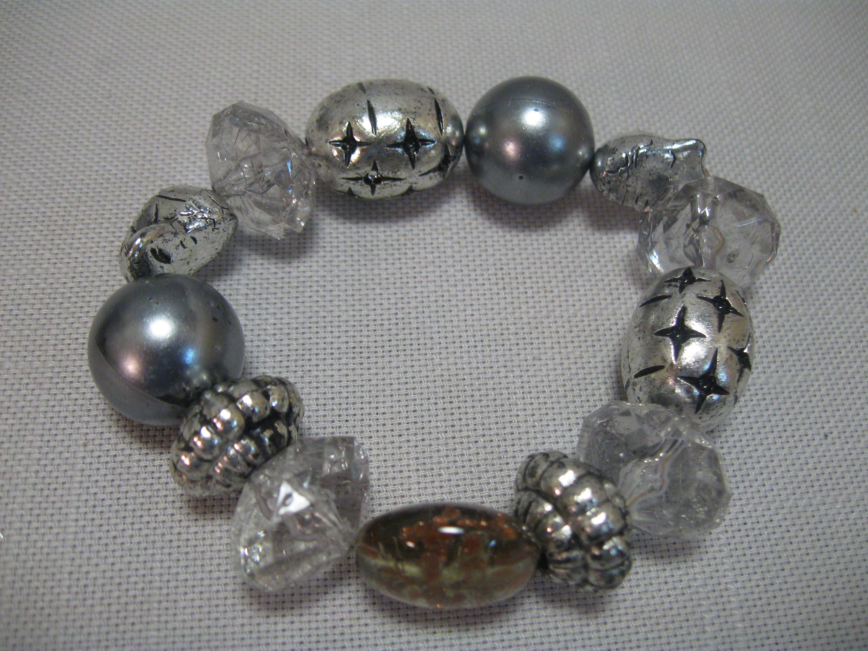 Bracelet Stretch Silver Tone Multi Size Beads Round Gray Beads Crystal Clear Beads Round Clear Bead Gold Tone Details
