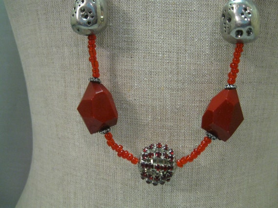 Necklace Red Beads Multi Size Silver Tone Bead Mu… - image 3