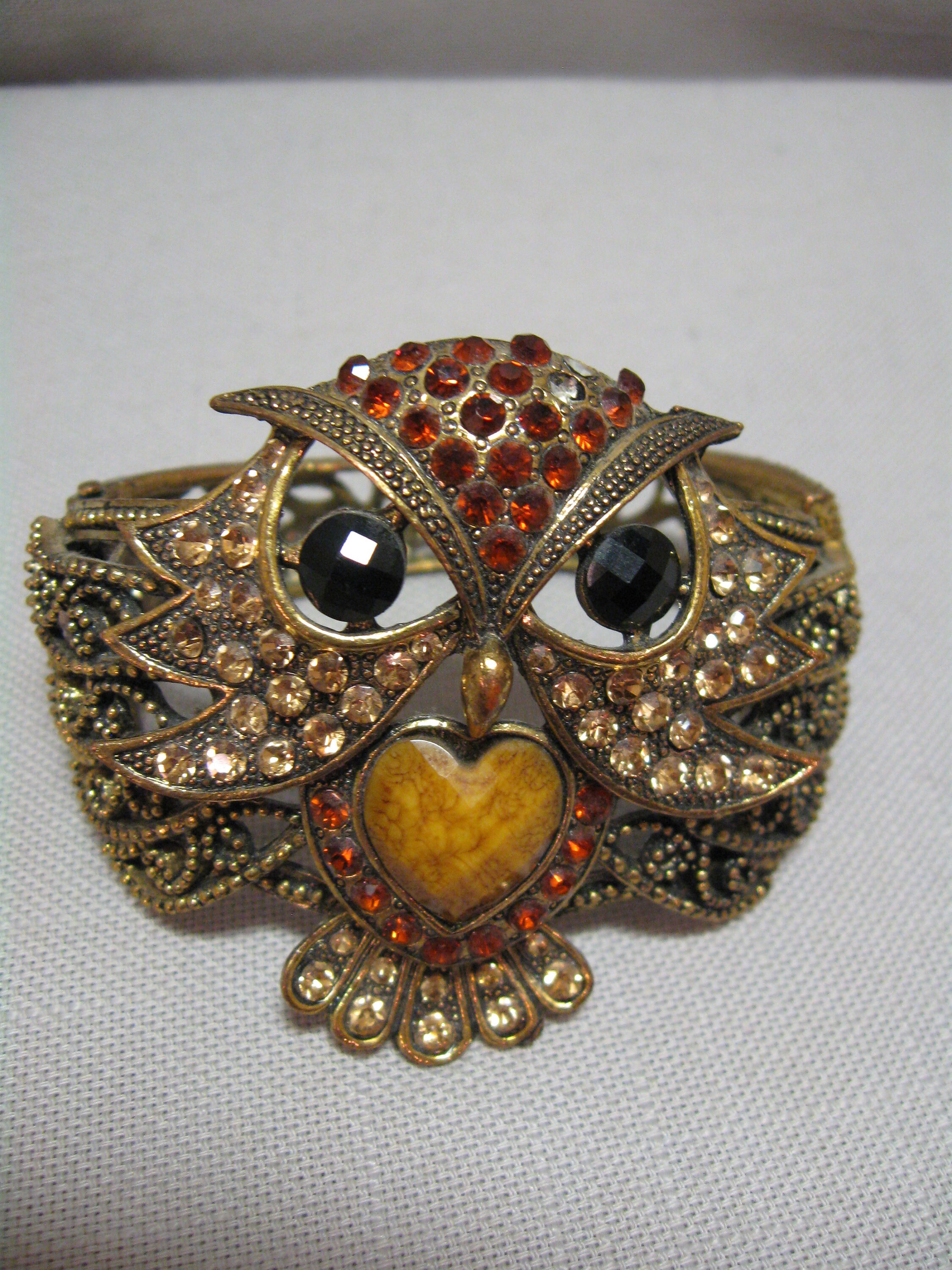 Bracelet Hinge Clamper Bangle Cuff Chunky Owl Antique Gold Tone Rhinestones Dark Honey Light Golden 