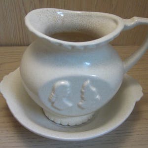 Pfaltzgraff Wash Bowl Pitcher Up Raise Man Woman Head Bust Design 1980