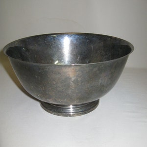 Silver Plate Paul Revere Reproduction Salad Vegetable Serving Bowl Oneida Community Ltd 1929-1935