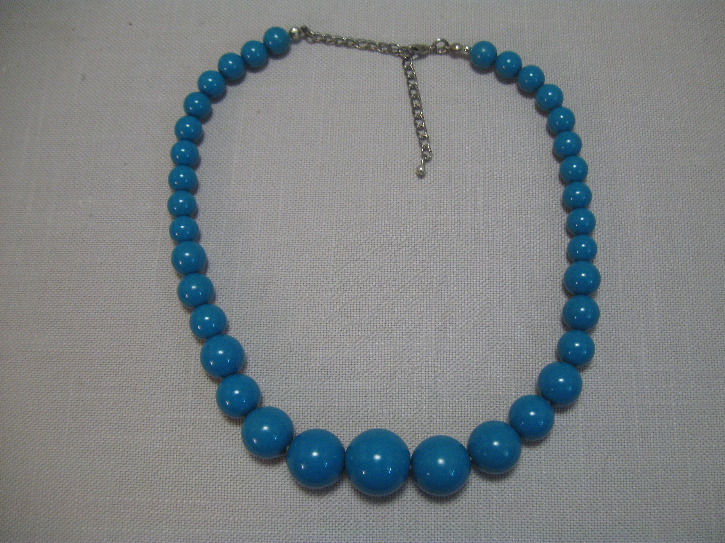 Necklace Choker Bib Graduated Blue Turquoise Beads Silver Tone Chain And Lobster Clasp
