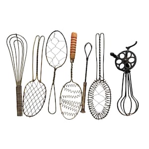 Lot of 7 Vintage Wire Whisks & Egg Beater – Rustic Kitchen Tools Farmhouse Décor