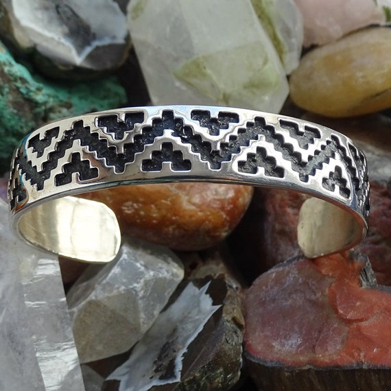 Detailed Vintage Southwest Face Sterling Silver Bracelet Cuff Detailed Vintage Southwest Face Sterling Silver Bracelet Cuff