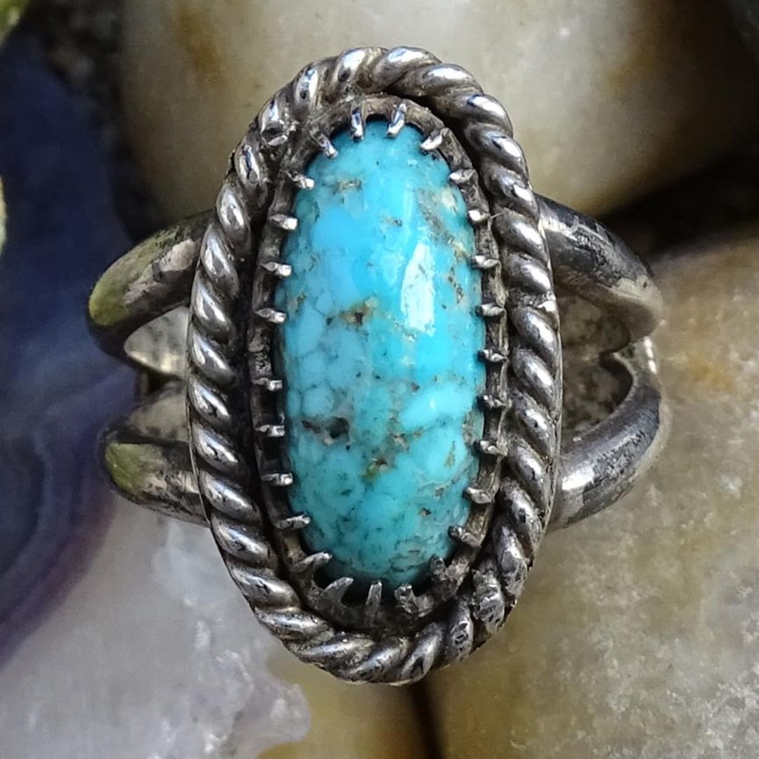 Navajo Turquoise Oval Ring (Size 6.5)