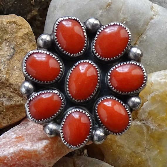 Carved Side Shank Vintage Native American Navajo Turquoise Coral Sterling Silver Ring Carved Side Shank Vintage Native American Navajo Turquoise Coral Sterling Silver Ring