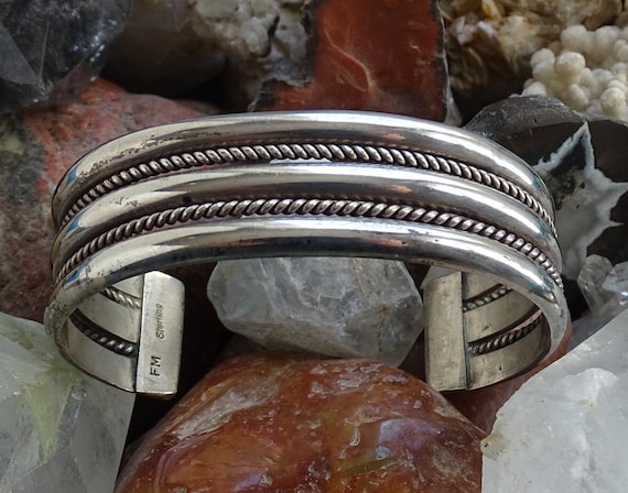 Arny Maloney Vintage Native American Navajo Turquoise Sterling Silver Bracelet Arny Maloney Vintage Native American Navajo Turquoise Sterling Silver Bracelet