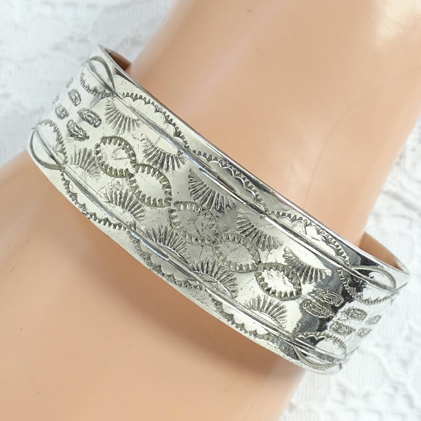 Francis Melvin - Etsy