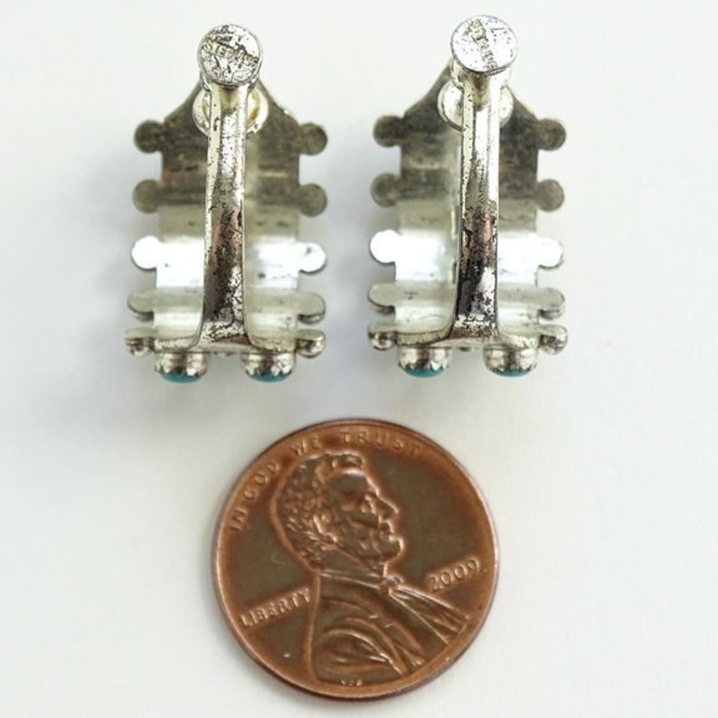 Vintage Zuni Double Row Snake Eye Turquoise Screw Back Earrings Marked Sterling