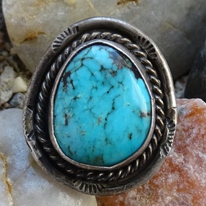 Vintage Navajo Handmade Turquoise Ring Black Matrix Size 6.5 Sterling Silver