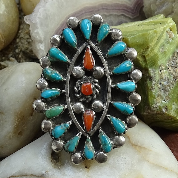 Early Vintage Native American Zuni Blue Gem Turquoise Petit Point Sterling Silver Necklace Early Vintage Native American Zuni Blue Gem Turquoise Petit Point Sterling Silver Necklace