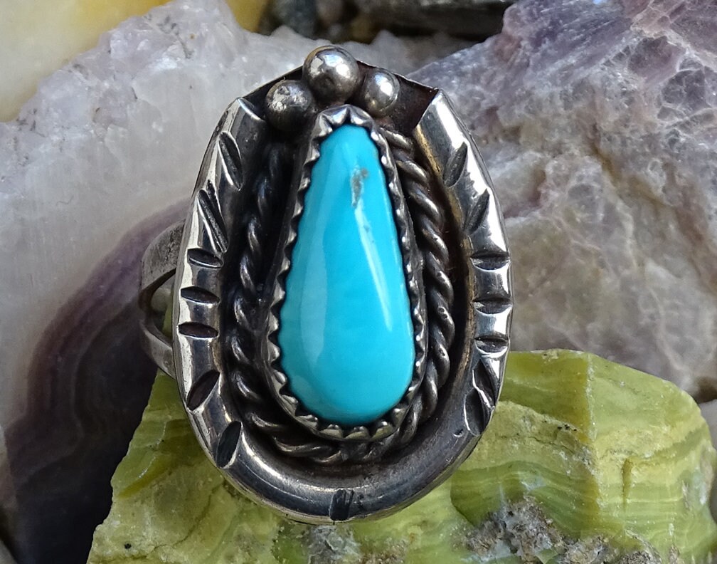 Native american turquoise ring deals