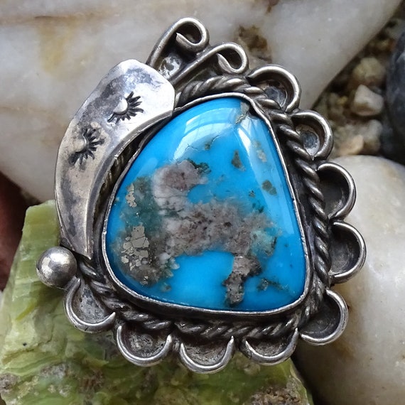 Very Dark Patina Vintage Native American Navajo Turquoise Sterling Silver Ring Old Very Dark Patina Vintage Native American Navajo Turquoise Sterling Silver Ring Old