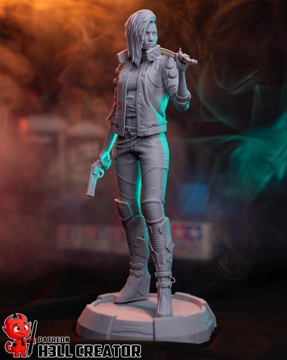 Female V 3D Printed Figure, Cyberpunk 2077 Samurai Mercenary