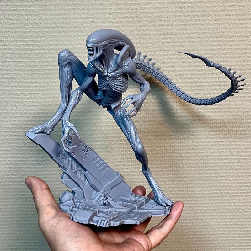 Alien female xenomorph - Etsy.de