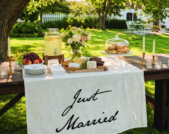 Wedding Table Runner Just Married Sign Personalized Last Name Sign Custom Linen Wedding Banner Sweetheart Table Decor Wedding Reception Gift
