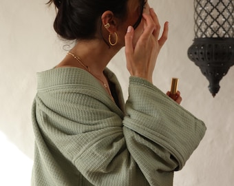 Oversized Waffle Bathrobe - 100% Turkish Cotton Spa Robe for Women & Men - Luxury Hotel Style Robe - Gift for Her Him