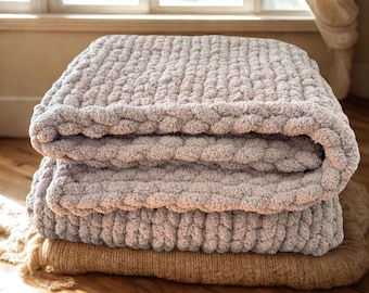Chunky Knit Throw Blanket – Hand-Knit Chenille Couch Throw, Taupe Gray, 50×60